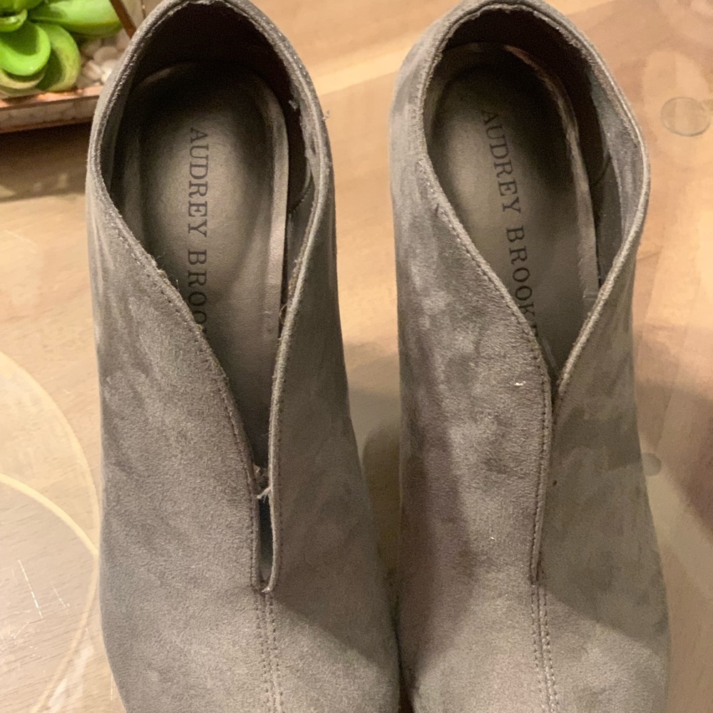 Versatile suede size 6.5 roomy grey booties with 4in  heels. Never worn.